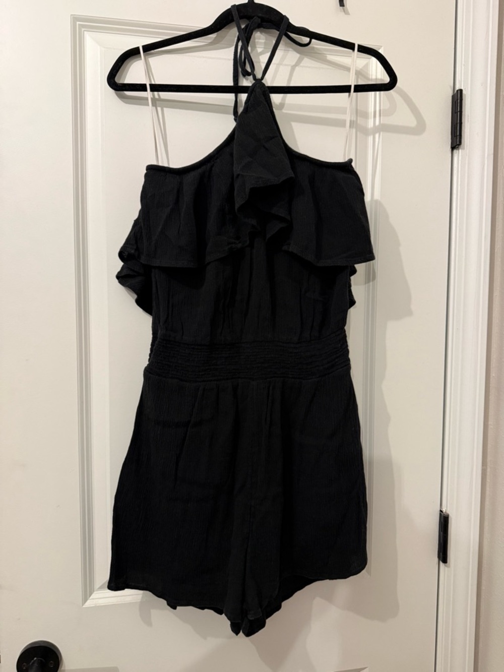 Aerie Black Halter Shorts Romper with pockets size XL
